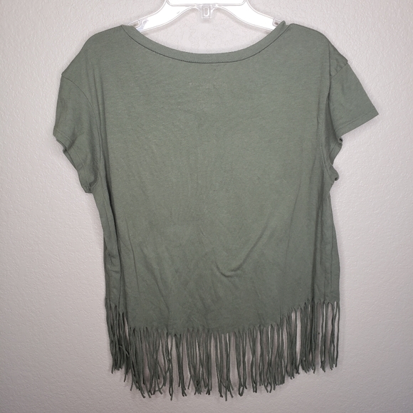 AE Soft&Sexy M green fringe tee shirt - Picture 2 of 7